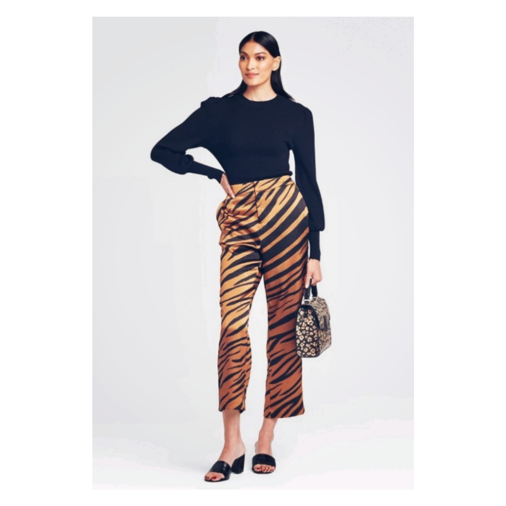 NWOT Women's animal print mid rise trouser